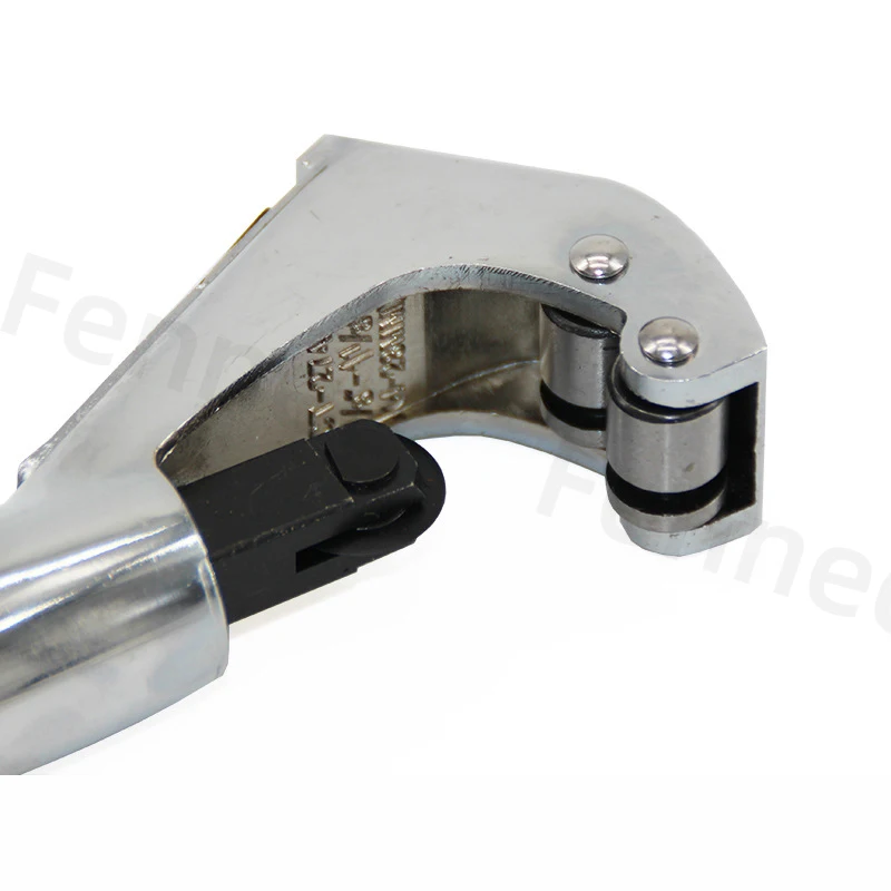 Tagliatubi tagliatubi a rulli  - Pipe Cutter Ratchet recensione e prezzo
